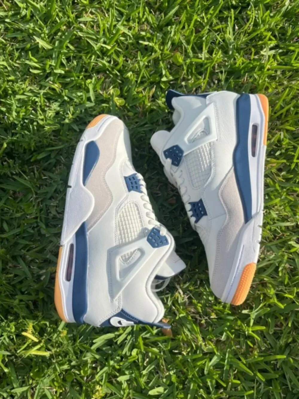 Nike Air Jordan 4 x Sb Summit White White- Navy